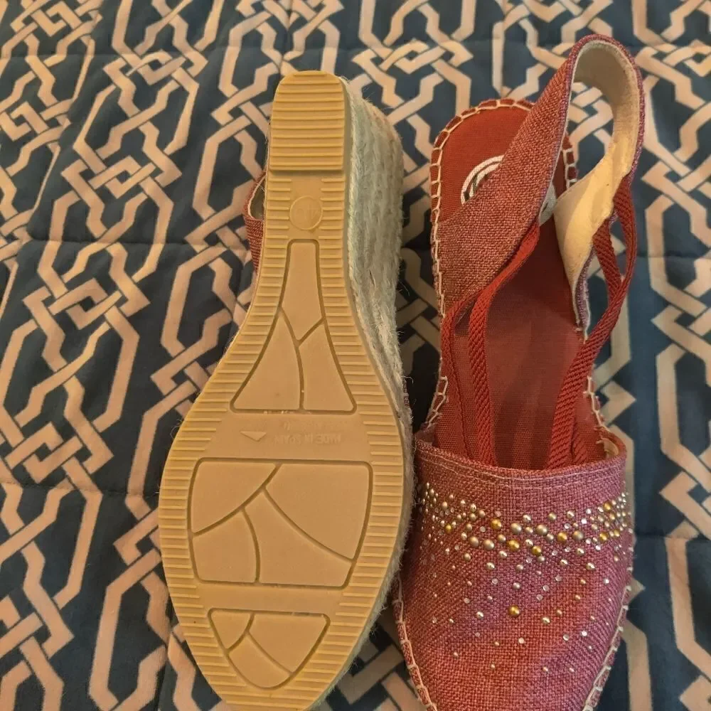 VIDORRETA wedge espadrilles red canvas size 40 nwob